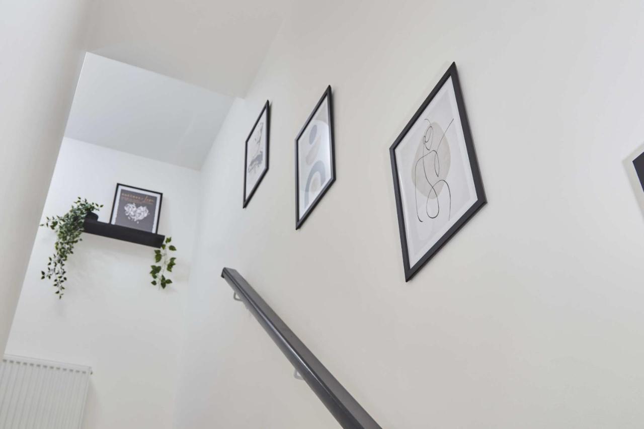 Homebird Property - The Willows Leeds  Esterno foto