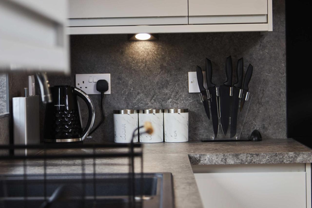 Homebird Property - The Willows Leeds  Esterno foto